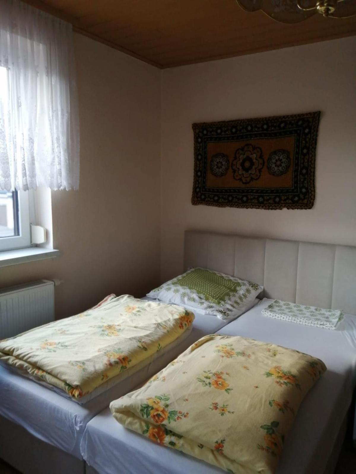 Ferienwohnung Гота Екстер'єр фото